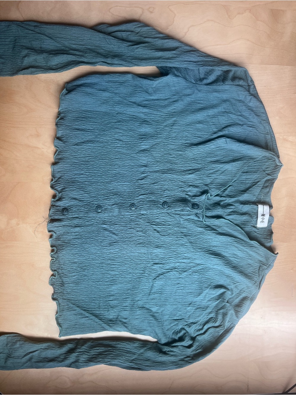 Womens Sage Green Button-Front Ruched Hem Top